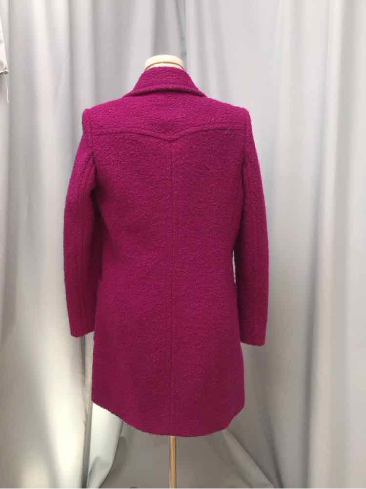 DKNY SIZE 4 Ladies JACKET