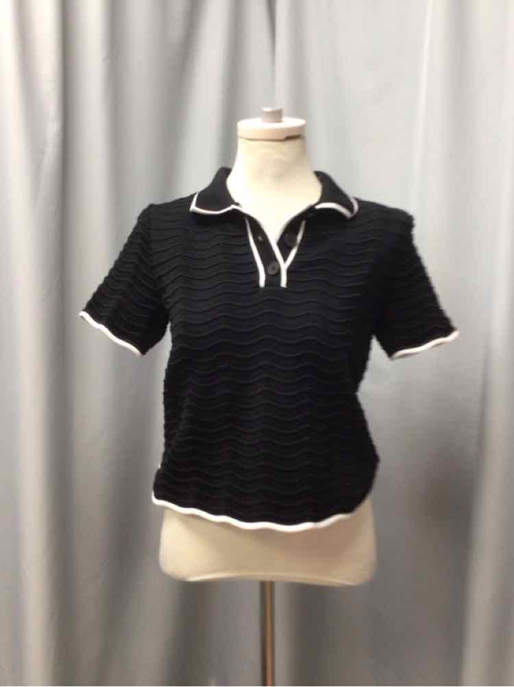 BAILEY 44 SIZE MEDIUM Ladies TOP