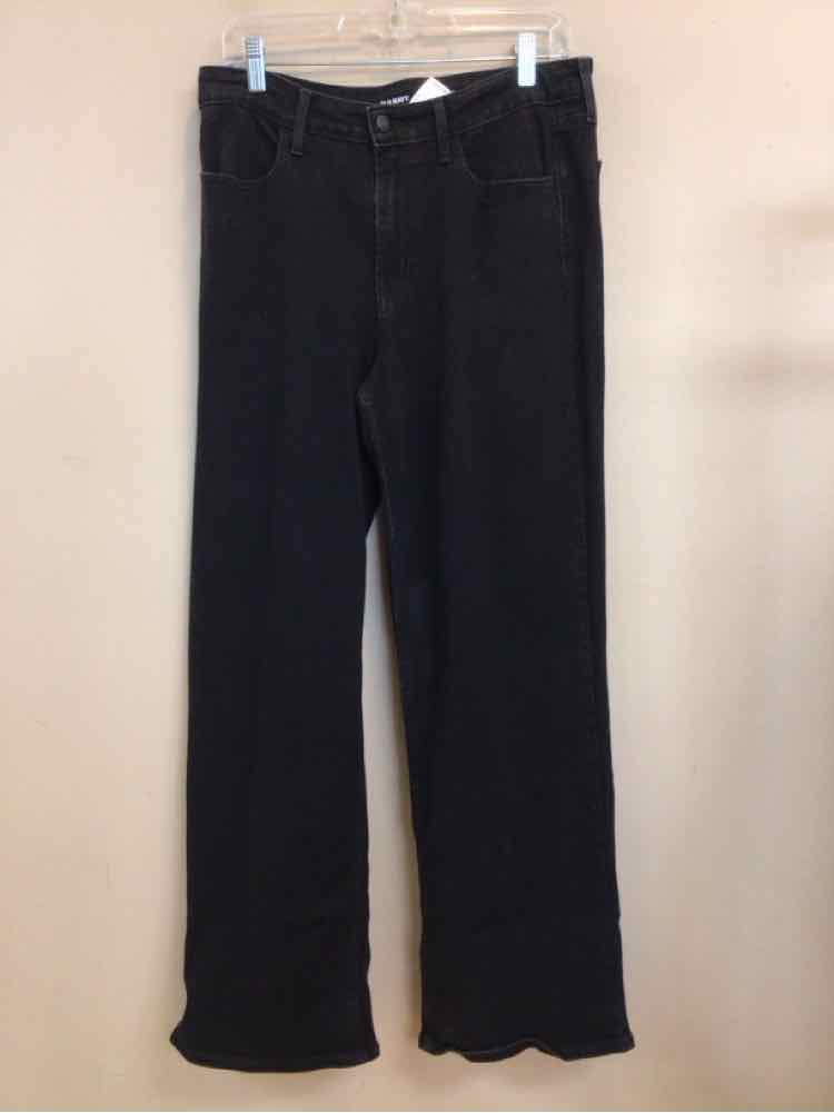 OLD NAVY SIZE 12 Ladies JEANS