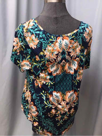 JM COLLECTION SIZE 2 X Ladies TOP
