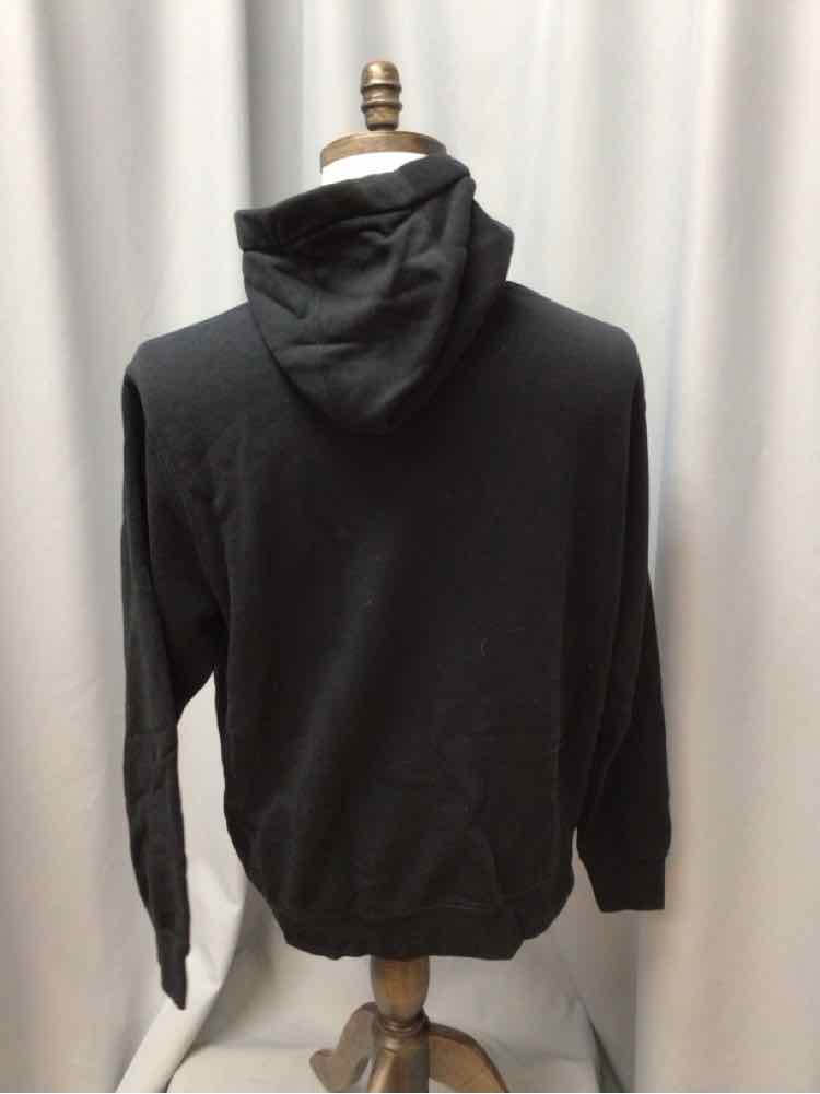 SIZE MEDIUM NIKE Men's SHIRTS