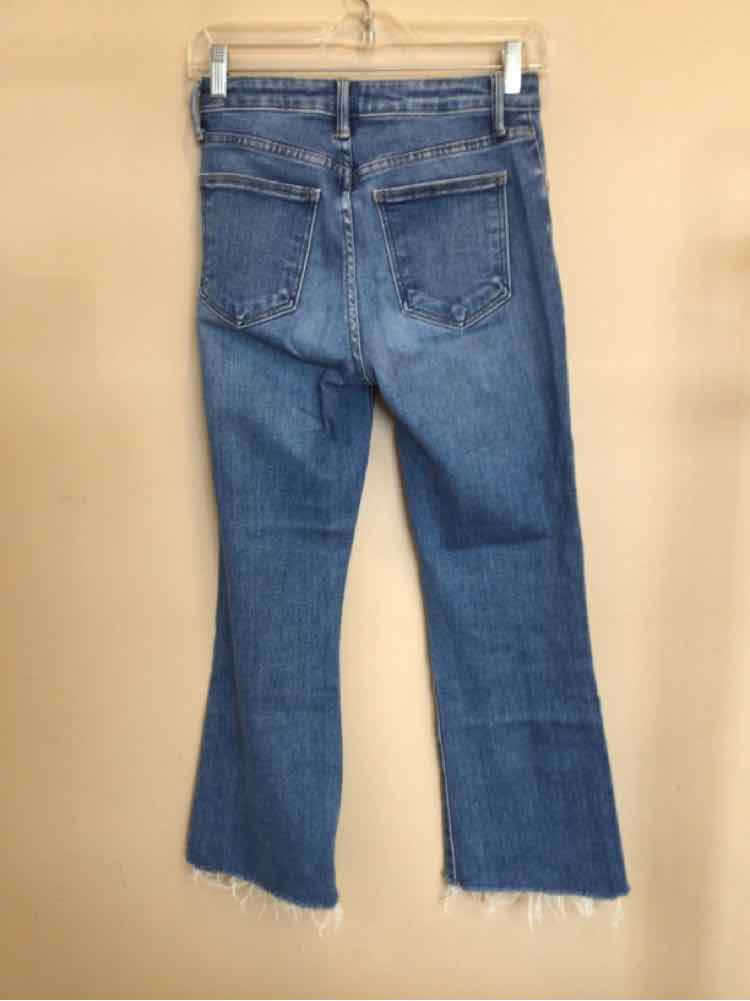JUST BLACK SIZE 25 Ladies JEANS