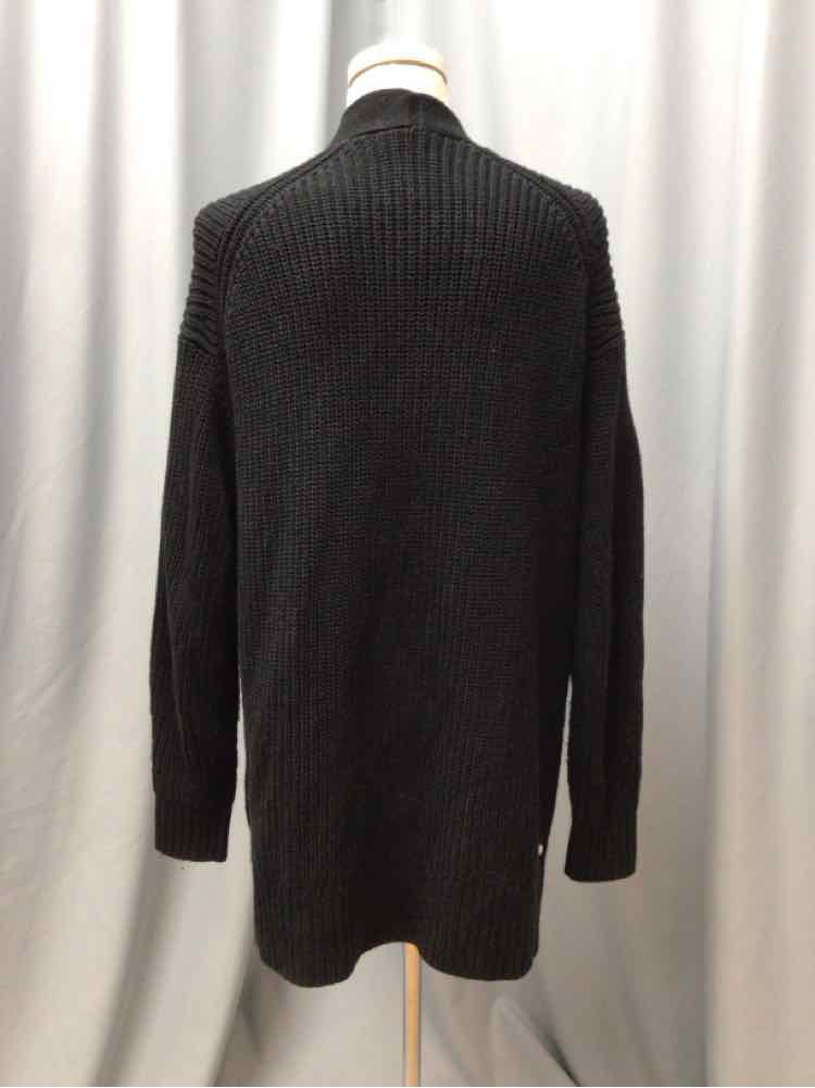 EVERLANE SIZE SMALL Ladies TOP