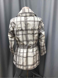 NORTH FACE SIZE MEDIUM Ladies JACKET