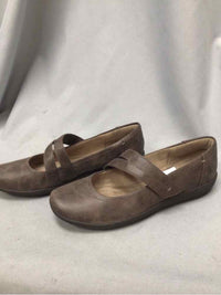 EASY SPIRIT SIZE 9 Ladies SHOES
