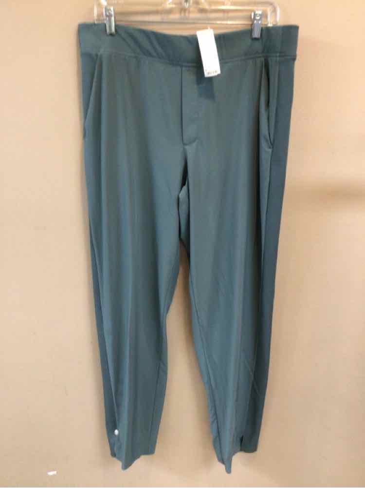 ATHLETA SIZE 16 Ladies EXERCISE