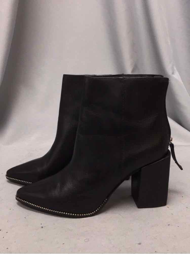 STEVE MADDEN SIZE 8 Ladies SHOES