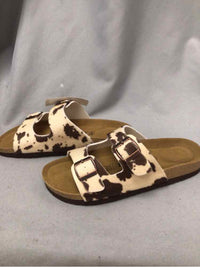 CUSHIONAIRE SIZE 9 1/2 Ladies SHOES