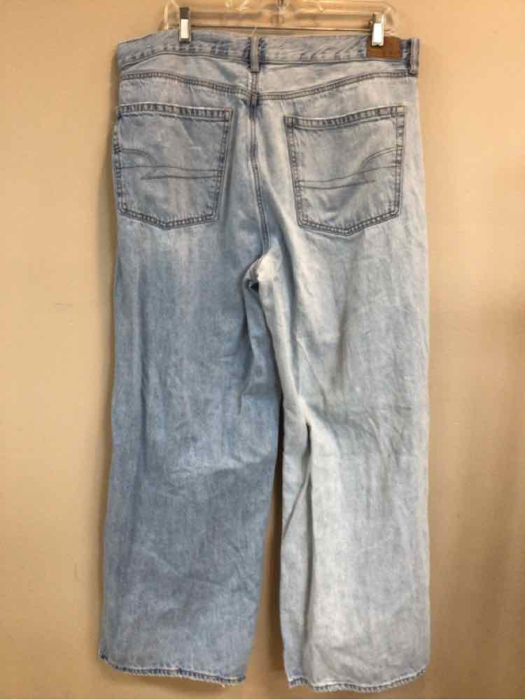 AMERICAN EAGLE SIZE 18 Ladies JEANS