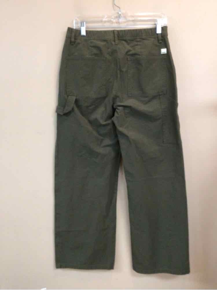 SIZE MEDIUM VUORI Men's PANTS