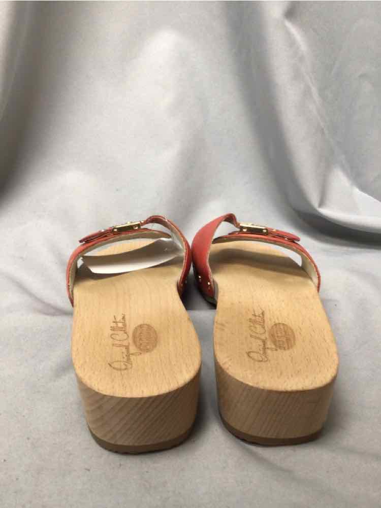 DR. SCHOLL'S SIZE 9 Ladies SHOES