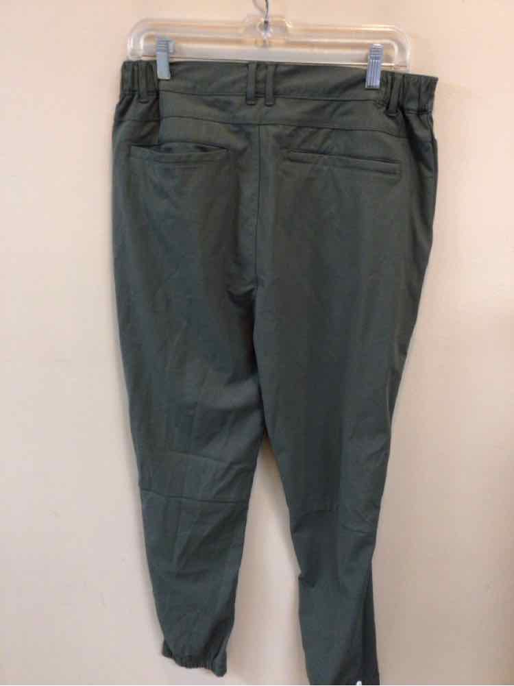 SIZE LARGE CUTS Men's PANTS