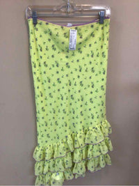 URBAN OUTFITTERS SIZE MEDIUM Ladies SKIRT