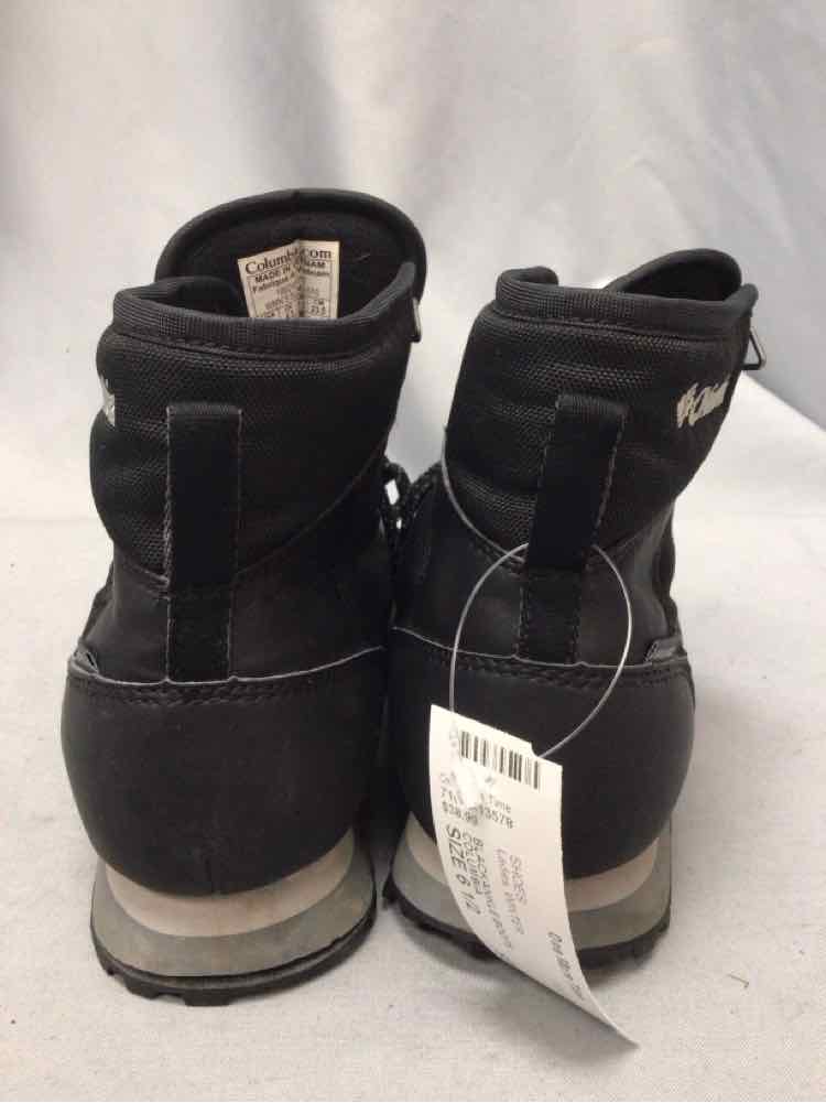COLUMBIA SIZE 6 1/2 Ladies SHOES