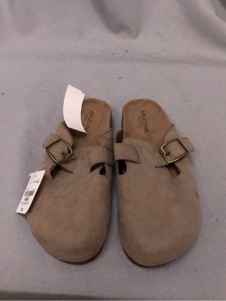 ARIZONA SIZE 6 Ladies SHOES
