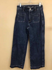 OLD NAVY SIZE 10 PETITE Ladies JEANS