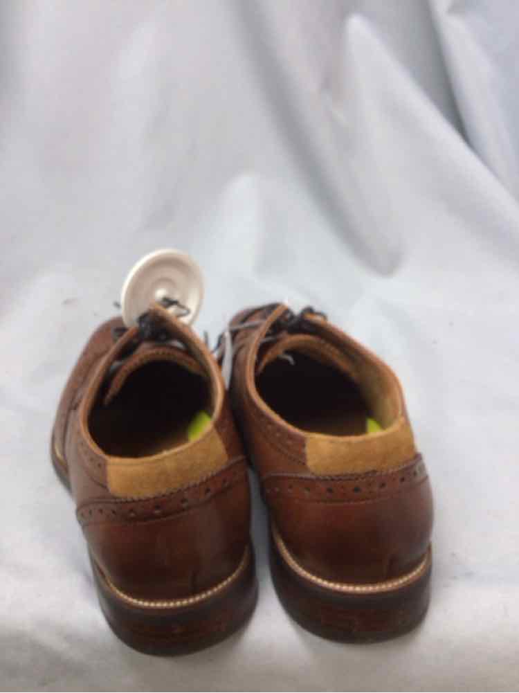 SIZE 9 FLORSHEIM Men's SHOES