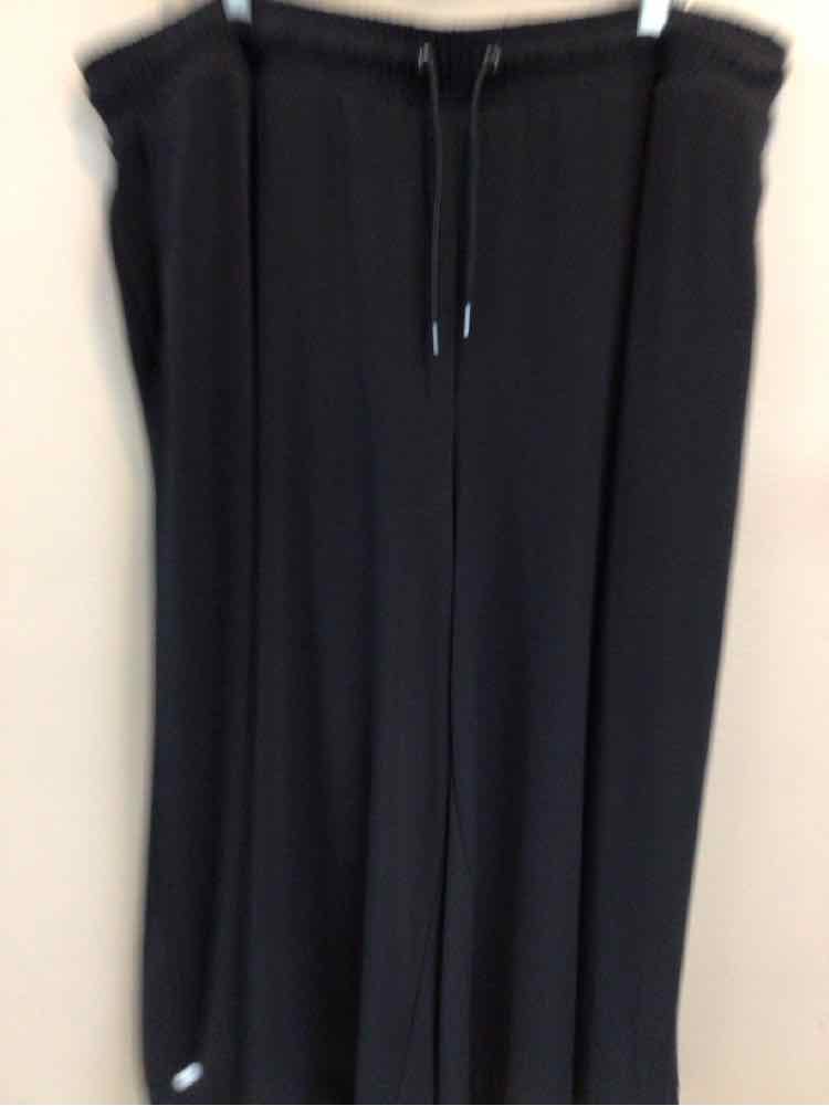 LANE BRYANT SIZE 22/24 Ladies PANTS