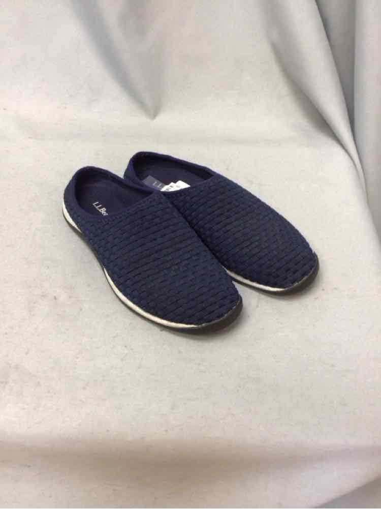 LL BEAN SIZE 6 1/2 Ladies SHOES