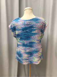 NEW DIRECTIONS SIZE LARGE PET Ladies TOP