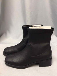 AEROSOLES SIZE 7 1/2 Ladies SHOES