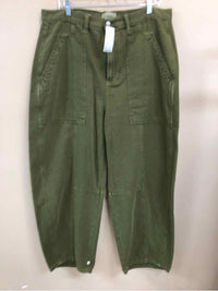 UNIVERSAL THREAD SIZE 14 Ladies PANTS
