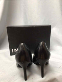INC SIZE 9 1/2 Ladies SHOES