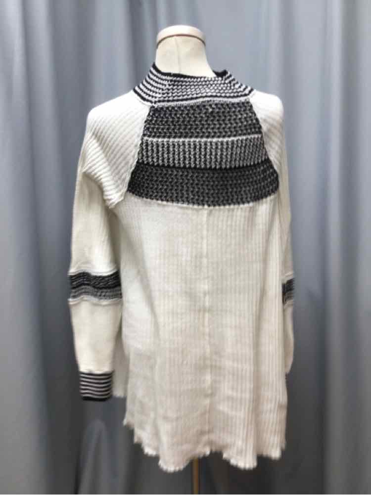 FREE PEOPLE SIZE LARGE Ladies TOP