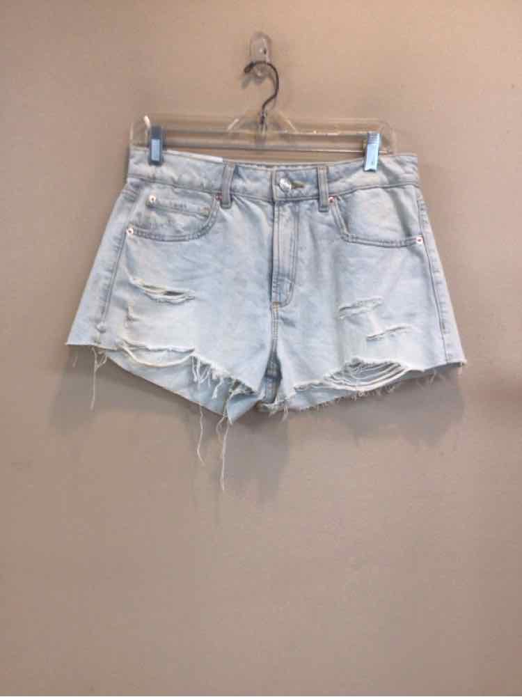 GARAGE SIZE 28 Ladies SHORTS