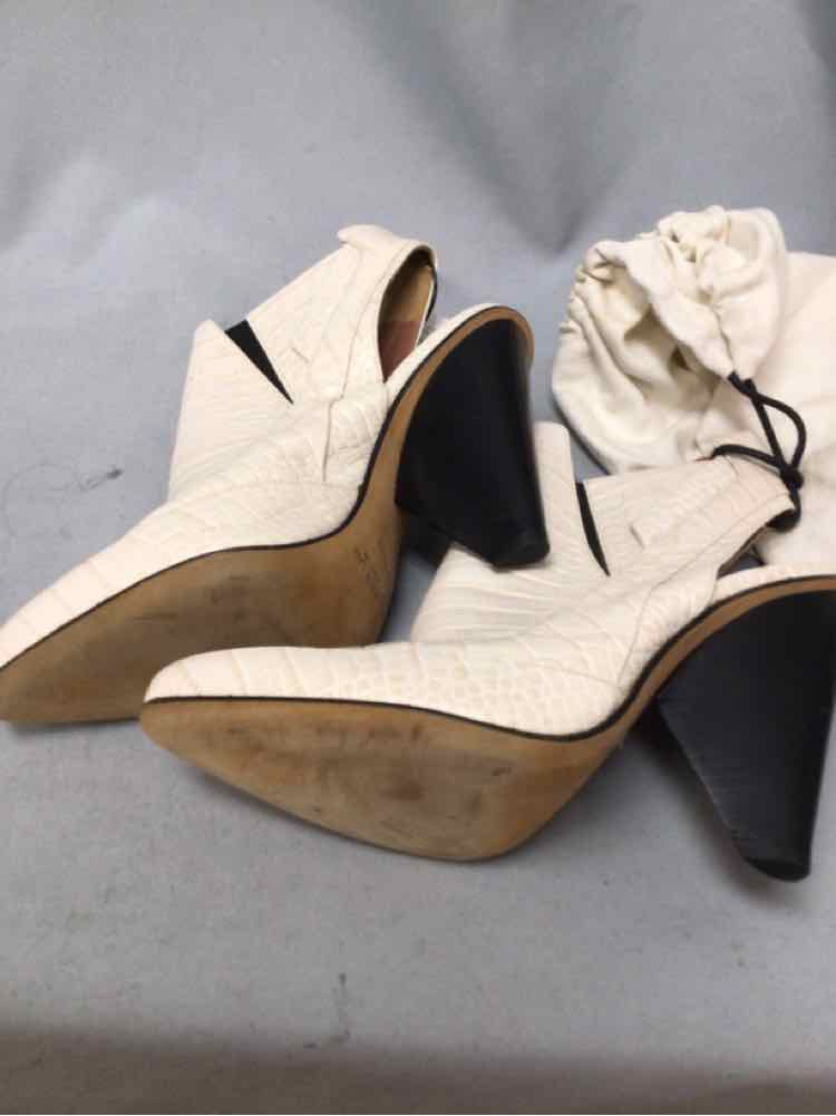 DEREK LAM SIZE 8 1/2 Ladies SHOES