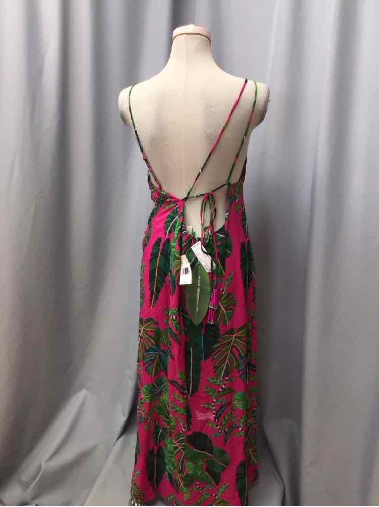 FARM SIZE LARGE Ladies DRESS