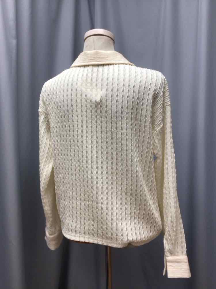 HEM & THREAD SIZE SMALL Ladies BLOUSE