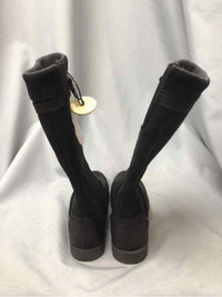 EDDIE BAUER SIZE 8 Ladies SHOES