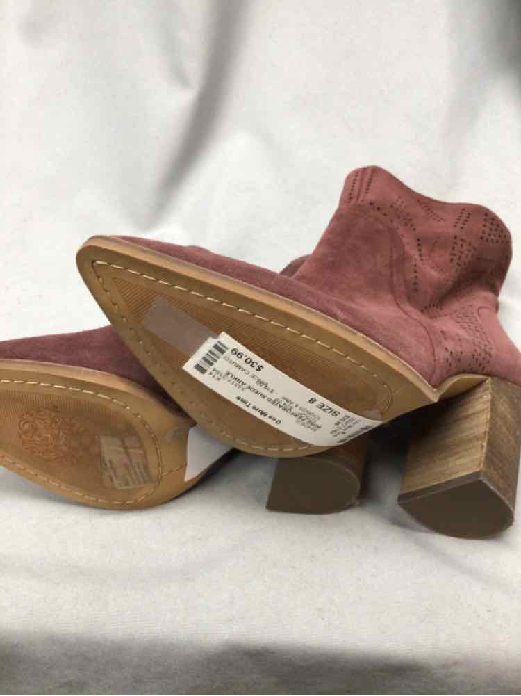 VINCE CAMUTO SIZE 8 Ladies SHOES