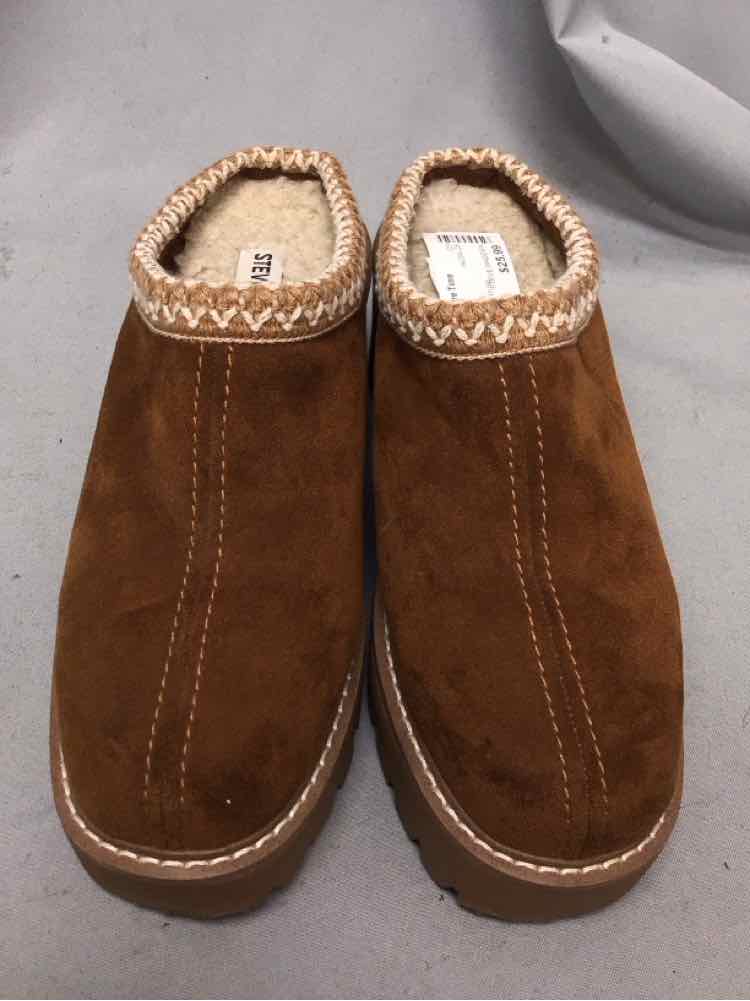 STEVE MADDEN SIZE 6 1/2 Ladies SHOES
