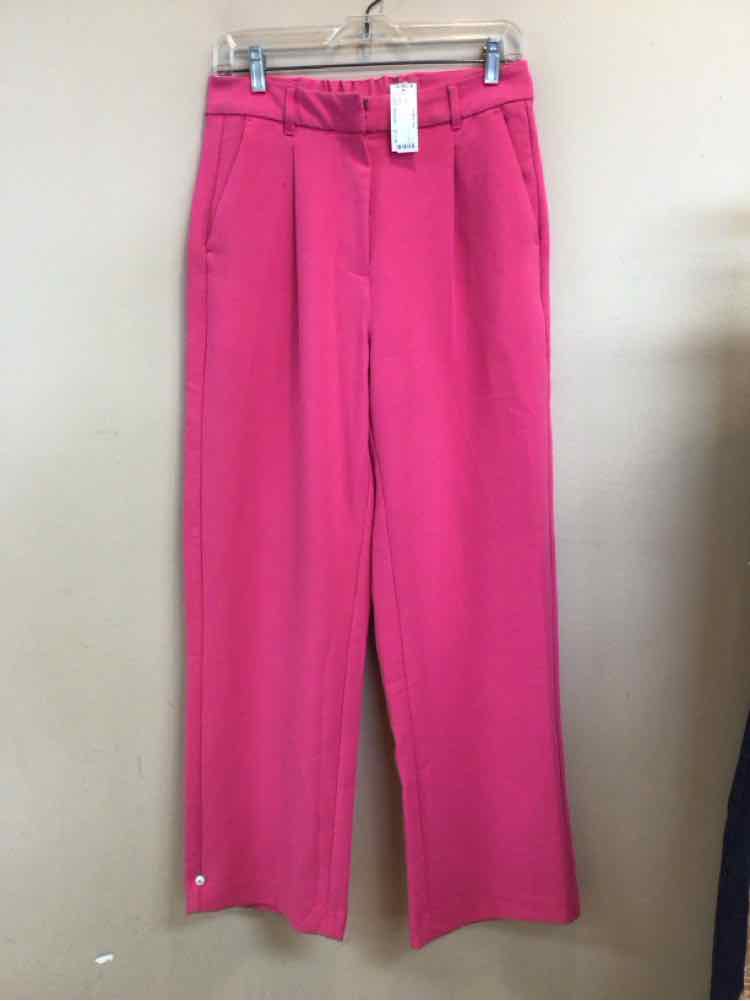 OLD NAVY SIZE MEDIUM Ladies PANTS