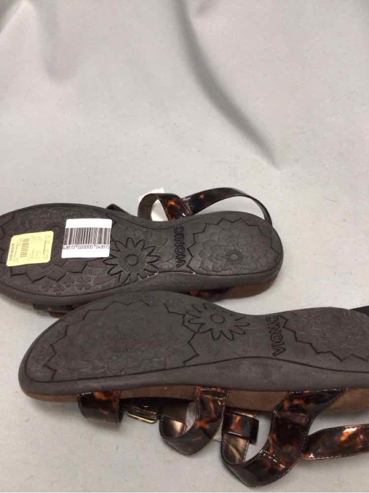 VIONIC SIZE 10 Ladies SHOES
