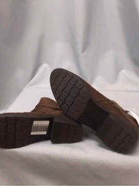 BARETRAPS SIZE 9 Ladies SHOES