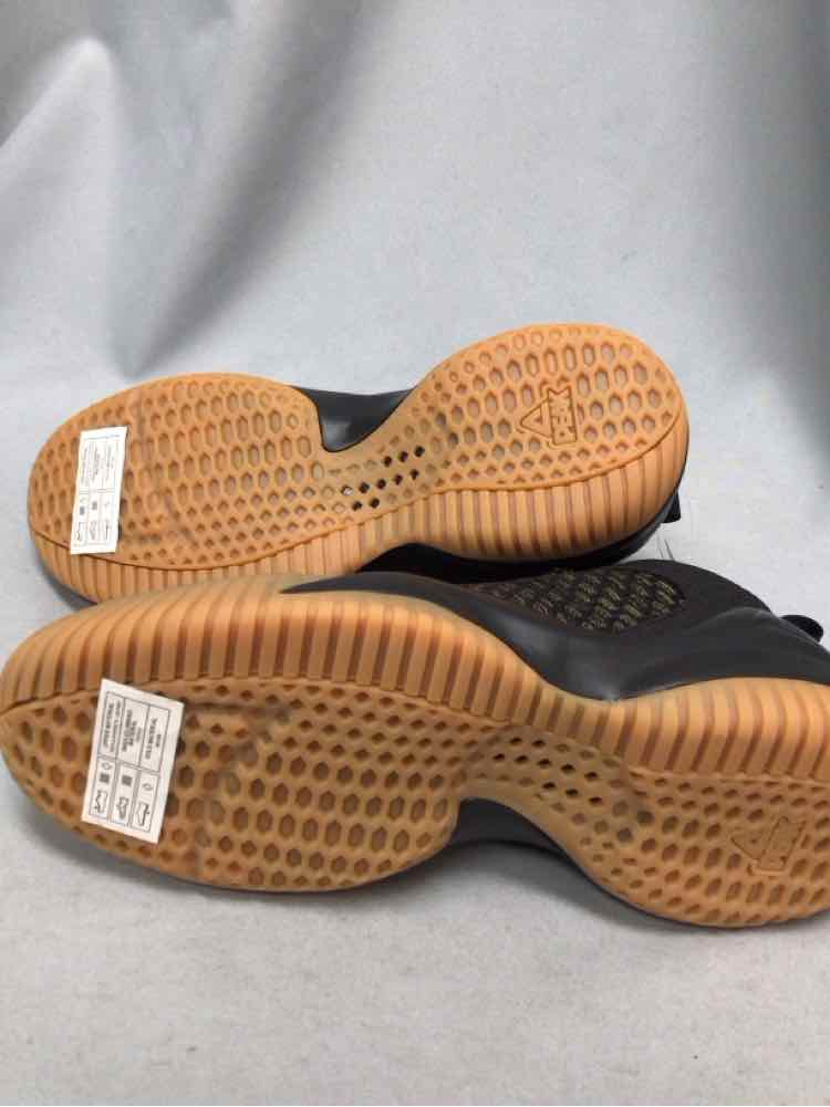 SIZE 9 PEAK Men's SHOES