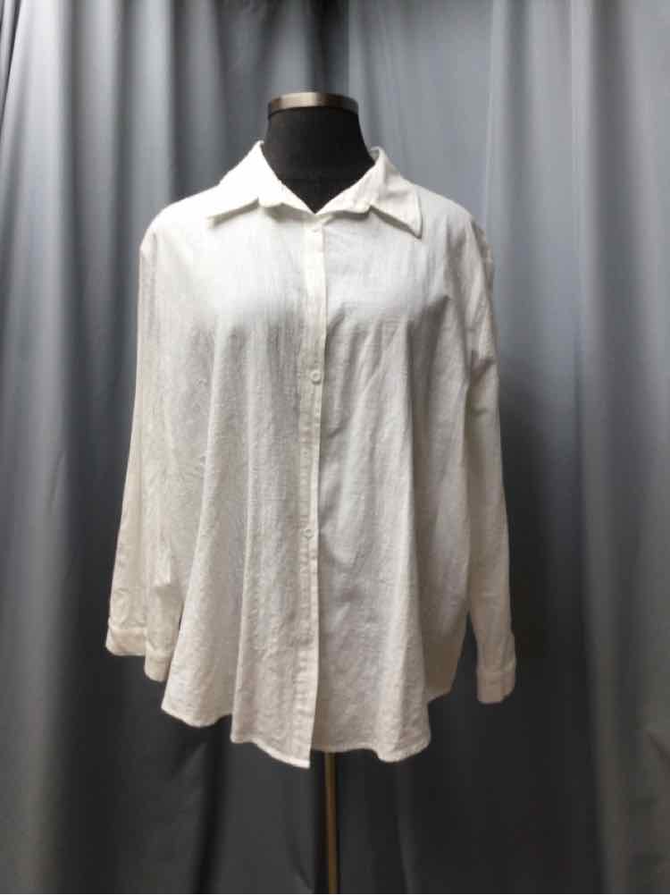 IN'VOLAND SIZE 28 Ladies BLOUSE