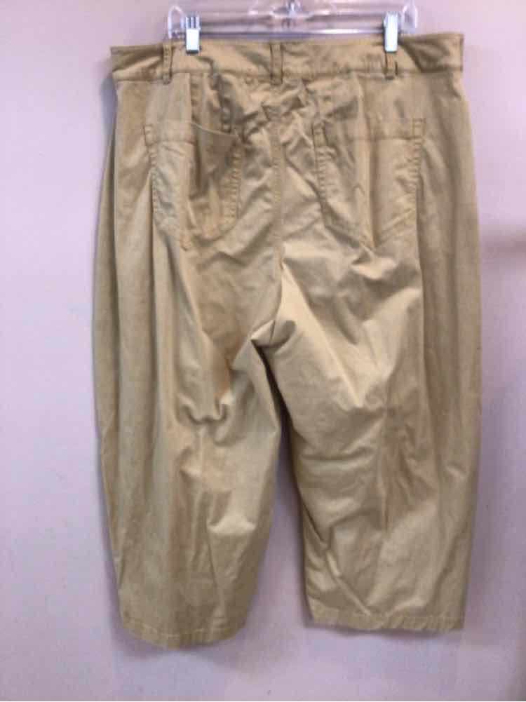 LANE BRYANT SIZE 18 Ladies PANTS