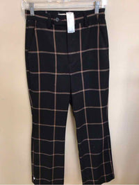 LEVI STRAUSS & CO SIZE 25 Ladies PANTS