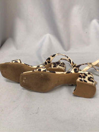 GBG SIZE 6 1/2 Ladies SHOES
