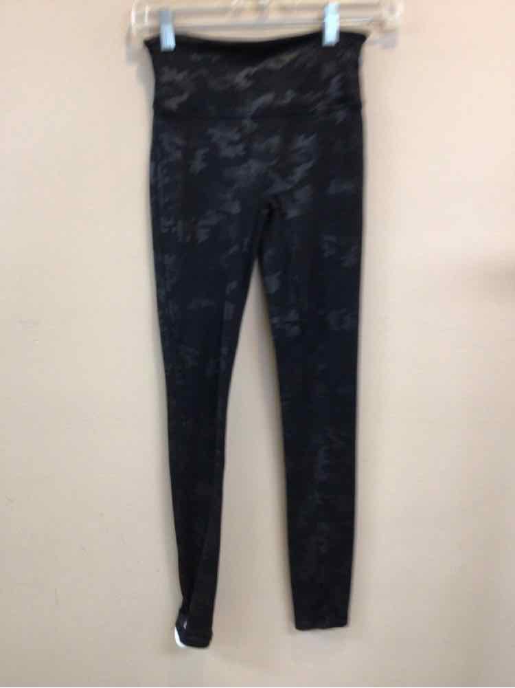 SPANX SIZE SMALL Ladies EXERCISE
