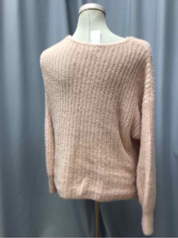 URBAN OUTFITTERS SIZE LARGE Ladies TOP