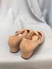 SHOWFOREST SIZE 7 1/2 Ladies SHOES