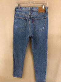 LEVI STRAUSS & CO SIZE 27 Ladies JEANS