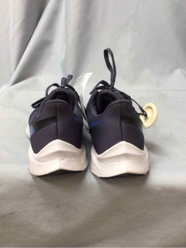 SIZE 9 1/2 NIKE Men's SHOES