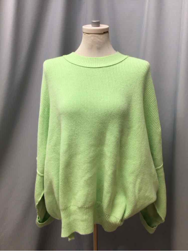 FREE PEOPLE SIZE MEDIUM Ladies TOP