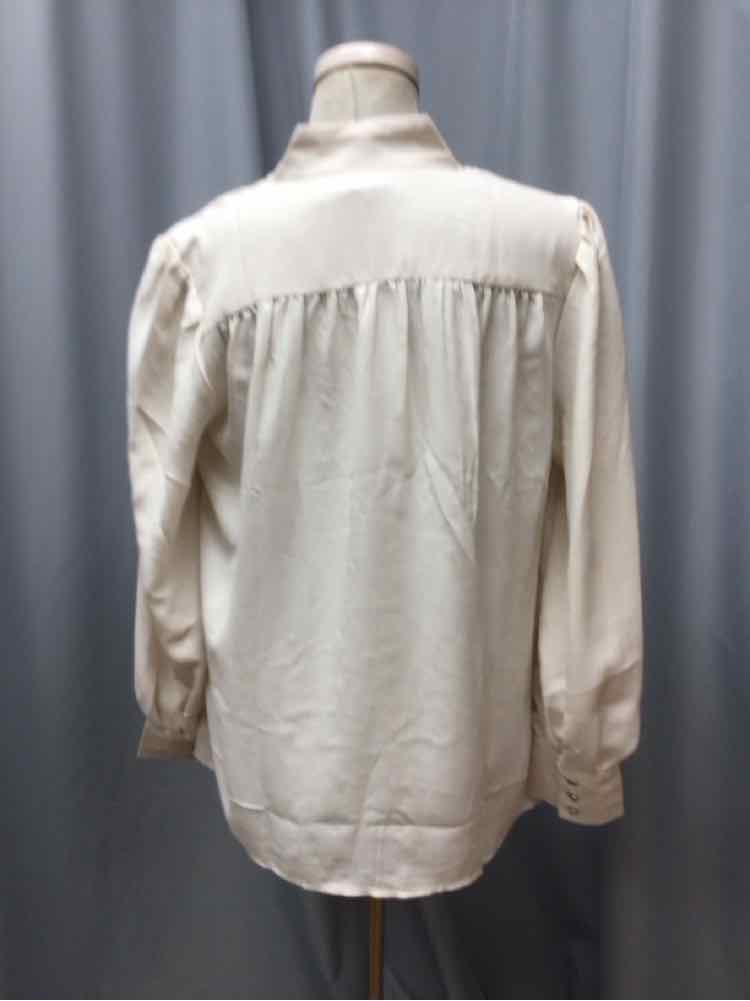ANN TAYLOR SIZE 4 Ladies BLOUSE